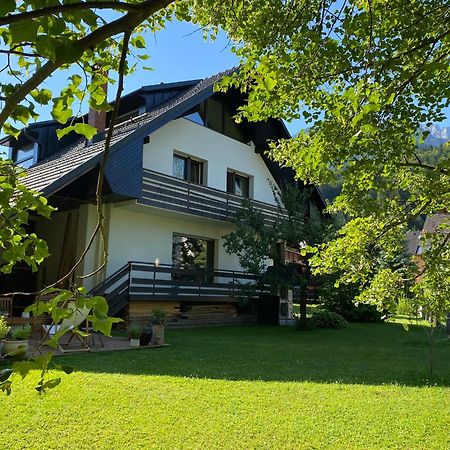 Apartment Zidana Marela - Attic With A View Kranjska Gora Extérieur photo