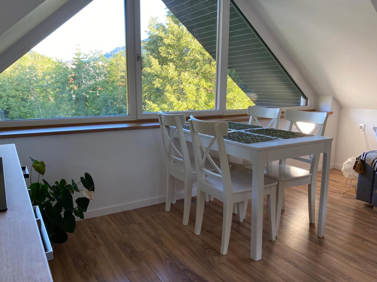 Apartment Zidana Marela - Attic With A View Kranjska Gora Extérieur photo