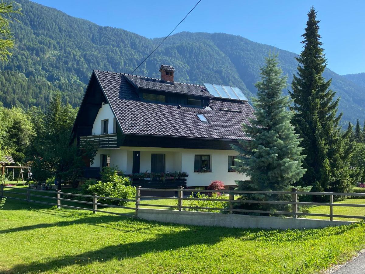 Apartment Zidana Marela - Attic With A View Kranjska Gora Extérieur photo